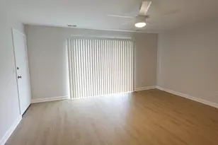 9813 Bianco Terrace, Des Plaines, IL 60016 - Photo 3