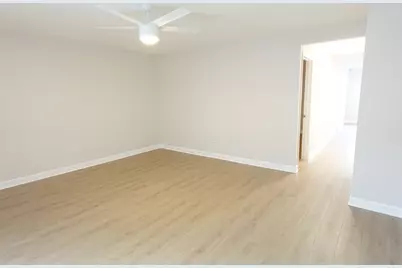 9813 Bianco Terrace #A, Des Plaines, IL 60016 - Photo 7