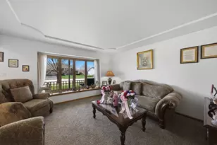 1549 Wayne Dr, Crete, IL 60417 - Photo 5