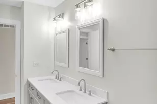 [Address not provided], Hoffman Estates, IL 60169 - Photo 27