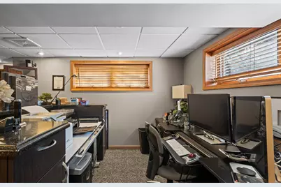 [Address not provided], Itasca, IL 60143 - Photo 33