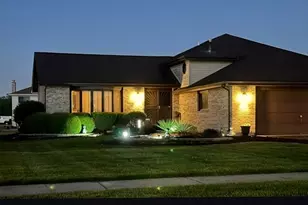 22709 Jamie Ct, Richton Park, IL 60471 - Photo 3