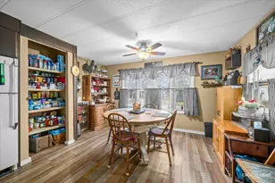 5 Hickory Ln, Sandwich, IL 60548 - Photo 3