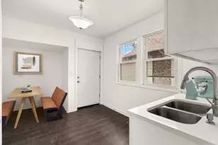 11217 S Eggleston Ave, Chicago, IL 60628 - Photo 5