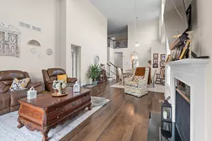 1265 Falcon Ridge Dr, Elgin, IL 60124 - Photo 5