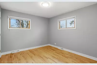 104 E Division Street, Lemont, IL 60439 - Photo 11