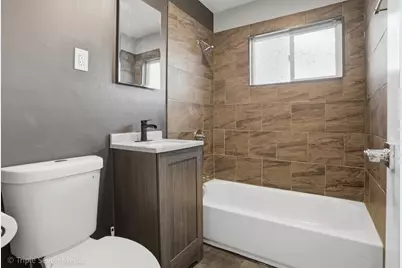 104 E Division Street, Lemont, IL 60439 - Photo 13