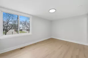 3509 Lawson Rd, Glenview, IL 60026 - Photo 23