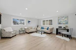 3509 Lawson Rd, Glenview, IL 60026 - Photo 13