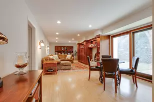 22 Brunswick Ln, Lincolnshire, IL 60069 - Photo 9