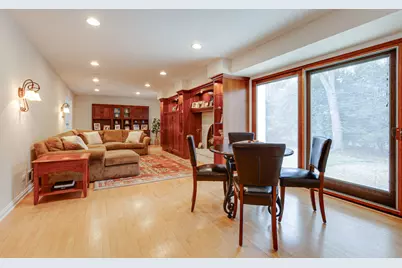 22 Brunswick Lane, Lincolnshire, IL 60069 - Photo 11