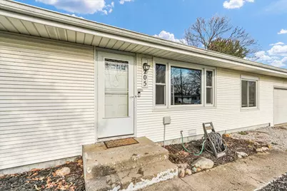 205 S Cory Street, Tolono, IL 61880 - Photo 5