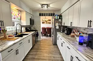 506 Shenandoah Trail, Elgin, IL 60123 - Photo 3