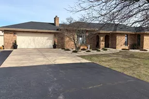 17245 County Line Rd, Plainfield, IL 60586 - Photo 1
