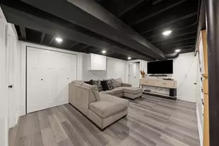 9525 Parkside Ave, Oak Lawn, IL 60453 - Photo 19