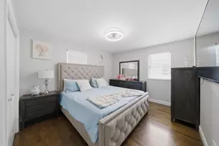 3239 Sarah St, Franklin Park, IL 60131 - Photo 15