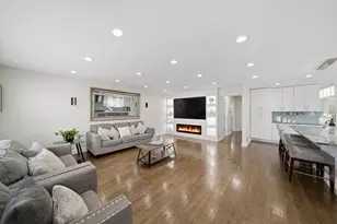 3239 Sarah St, Franklin Park, IL 60131 - Photo 3