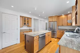 1441 Calcutta Ln, Naperville, IL 60563 - Photo 7