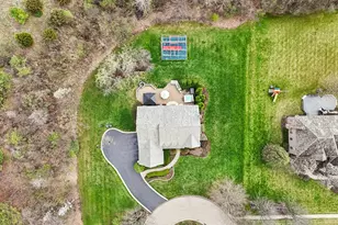14101 W Rodmell Ct, Libertyville, IL 60048 - Photo 69