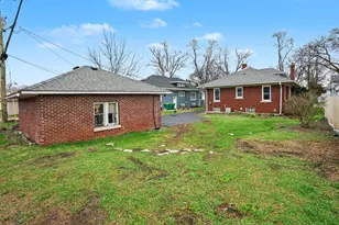 811 Kelly Ave, Joliet, IL 60435 - Photo 15