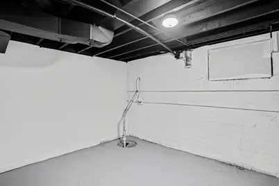 811 Kelly Avenue, Joliet, IL 60435 - Photo 13