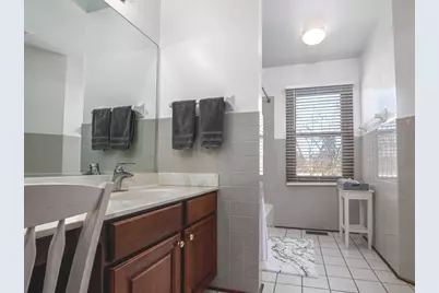 1351 Callen Lane, Des Plaines, IL 60016 - Photo 27