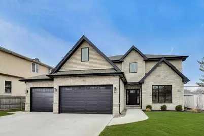 9322 S 54th Avenue, Oak Lawn, IL 60453 - Photo 1