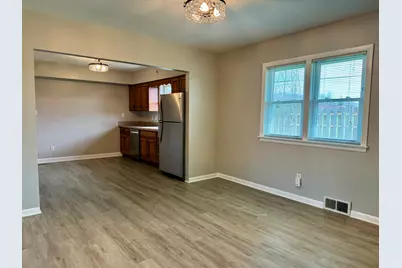 414 Bevan Drive E, Joliet, IL 60435 - Photo 9