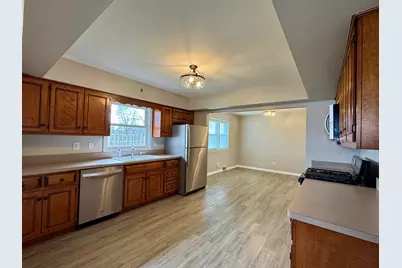 414 Bevan Drive E, Joliet, IL 60435 - Photo 17