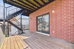 1244 W Cornelia Ave, Chicago, IL 60657 - Photo 19