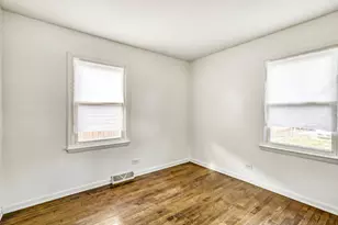 14912 S San Francisco Ave, Posen, IL 60469 - Photo 9