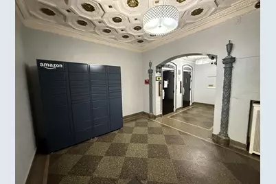 6930 N Greenview Avenue #305, Chicago, IL 60626 - Photo 9