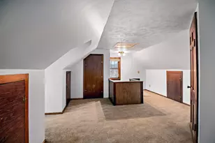 203 E Lake St, Ashkum, IL 60911 - Photo 11