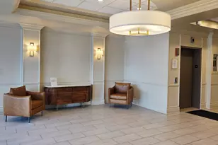 5555 N Cumberland Ave, Chicago, IL 60656 - Photo 15