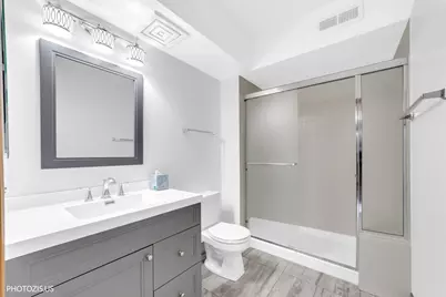 5555 N Cumberland Avenue #711, Chicago, IL 60656 - Photo 13