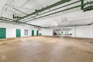 5555 N Cumberland Ave, Chicago, IL 60656 - Photo 13