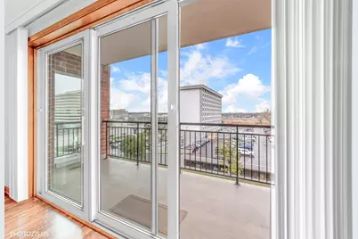 5555 N Cumberland Avenue #711, Chicago, IL 60656 - Photo 7