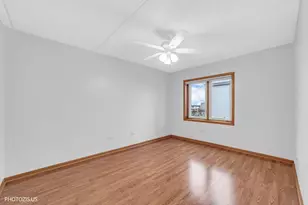 5555 N Cumberland Ave, Chicago, IL 60656 - Photo 15