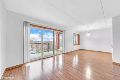 5555 N Cumberland Avenue #711, Chicago, IL 60656 - Photo 5