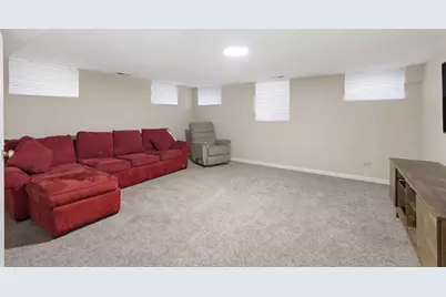 11602 Briarwood Lane, Burr Ridge, IL 60527 - Photo 27