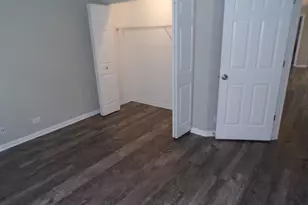 1053 Woodhill Ct, Elgin, IL 60120 - Photo 25