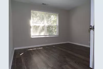 1053 Woodhill Court, Elgin, IL 60120 - Photo 21