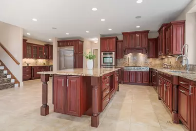 26 E Peter Lane, Hawthorn Woods, IL 60047 - Photo 15