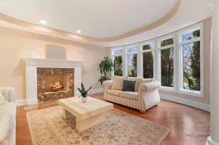 26 E Peter Ln, Hawthorn Woods, IL 60047 - Photo 5