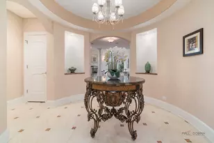 26 E Peter Ln, Hawthorn Woods, IL 60047 - Photo 5