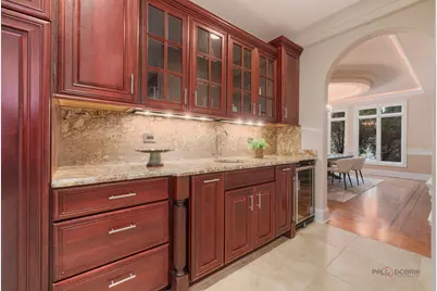 26 E Peter Lane, Hawthorn Woods, IL 60047 - Photo 9