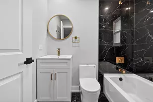 339 Blackhawk Dr, Park Forest, IL 60466 - Photo 9