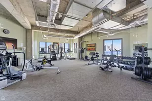 1122 W Catalpa Ave, Chicago, IL 60640 - Photo 19