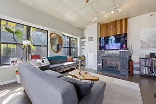 1122 W Catalpa Ave, Chicago, IL 60640 - Photo 7