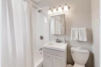 640 W Waveland Avenue #2F, Chicago, IL 60613 - Photo 17